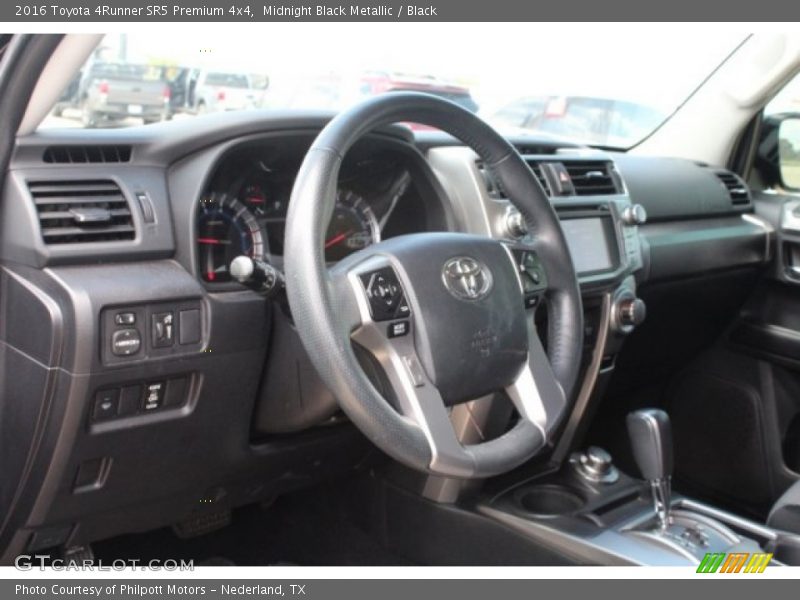 Midnight Black Metallic / Black 2016 Toyota 4Runner SR5 Premium 4x4