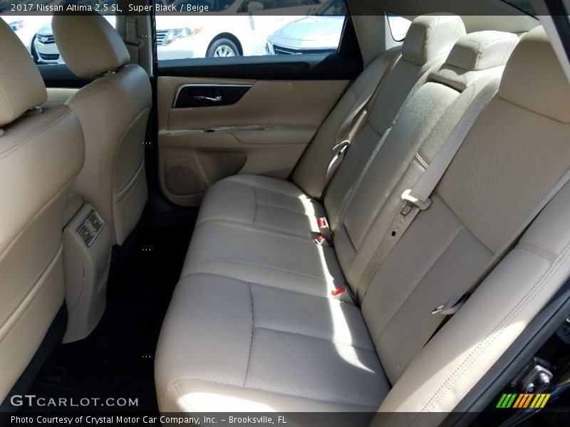 Super Black / Beige 2017 Nissan Altima 2.5 SL