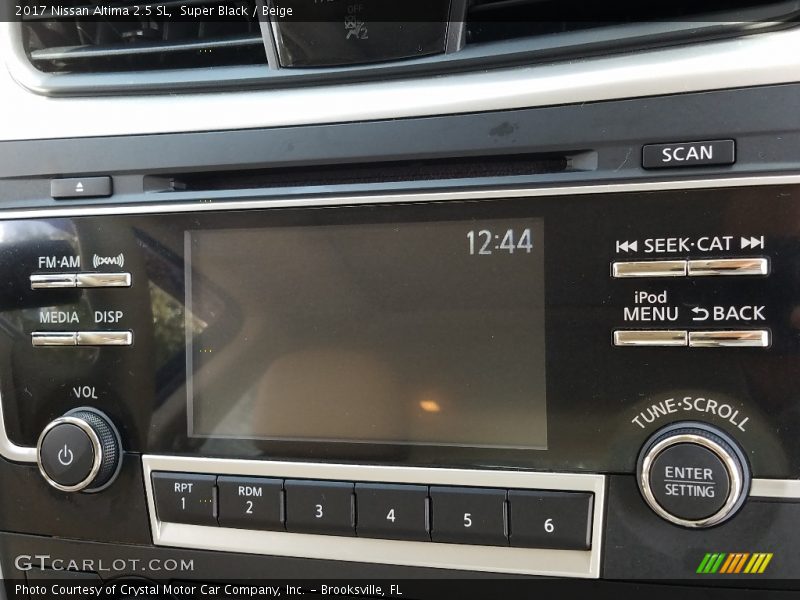 Super Black / Beige 2017 Nissan Altima 2.5 SL