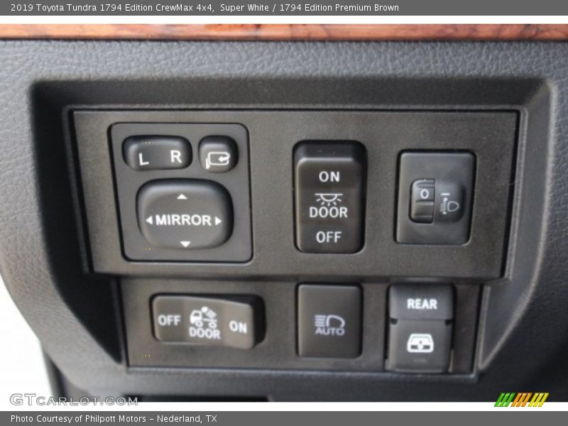 Super White / 1794 Edition Premium Brown 2019 Toyota Tundra 1794 Edition CrewMax 4x4