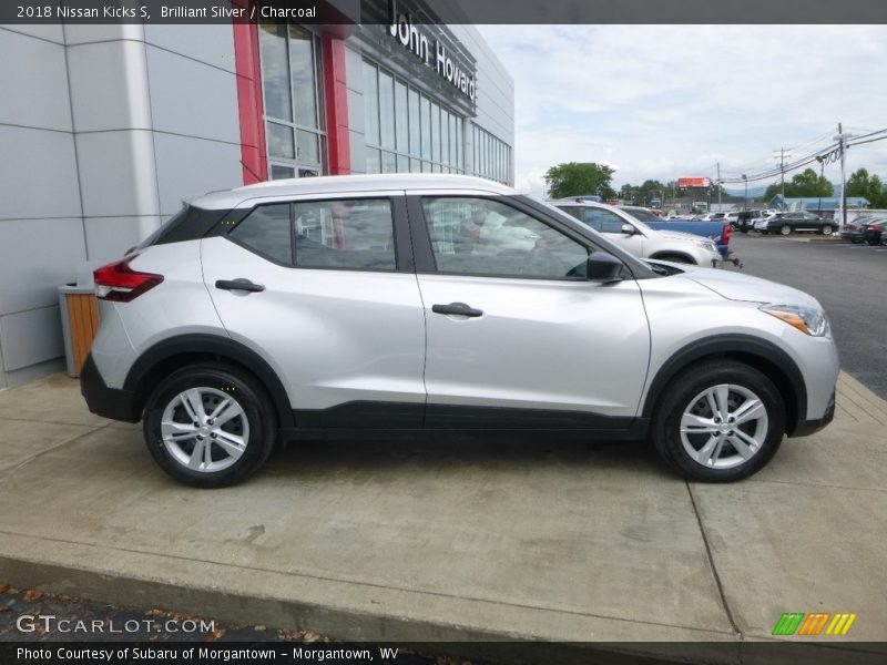 Brilliant Silver / Charcoal 2018 Nissan Kicks S
