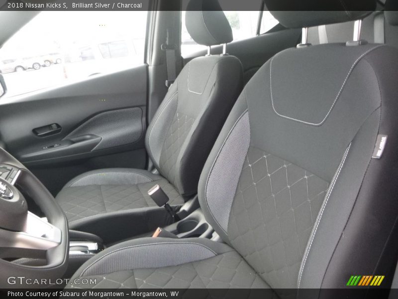 Brilliant Silver / Charcoal 2018 Nissan Kicks S