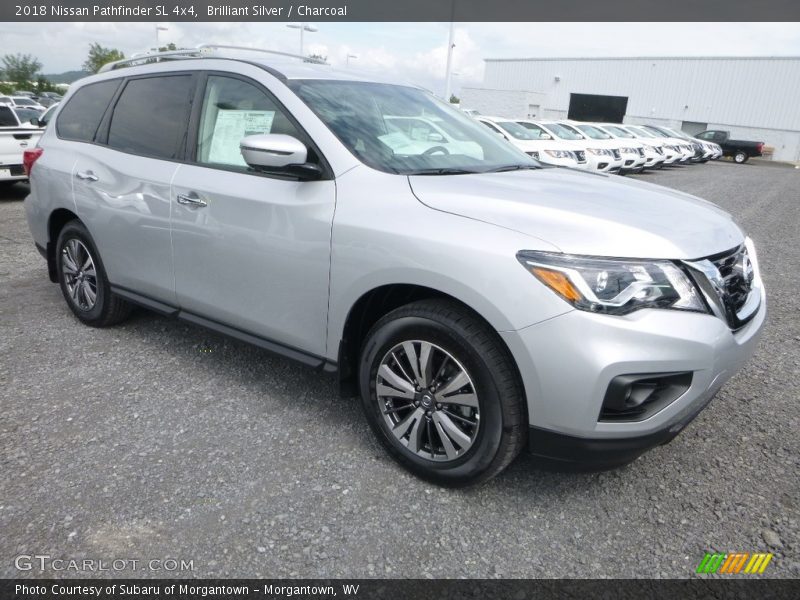 Brilliant Silver / Charcoal 2018 Nissan Pathfinder SL 4x4