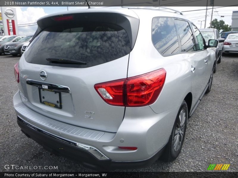 Brilliant Silver / Charcoal 2018 Nissan Pathfinder SL 4x4