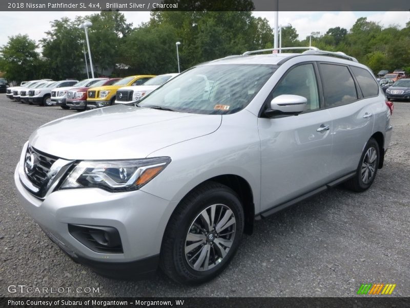 Brilliant Silver / Charcoal 2018 Nissan Pathfinder SL 4x4