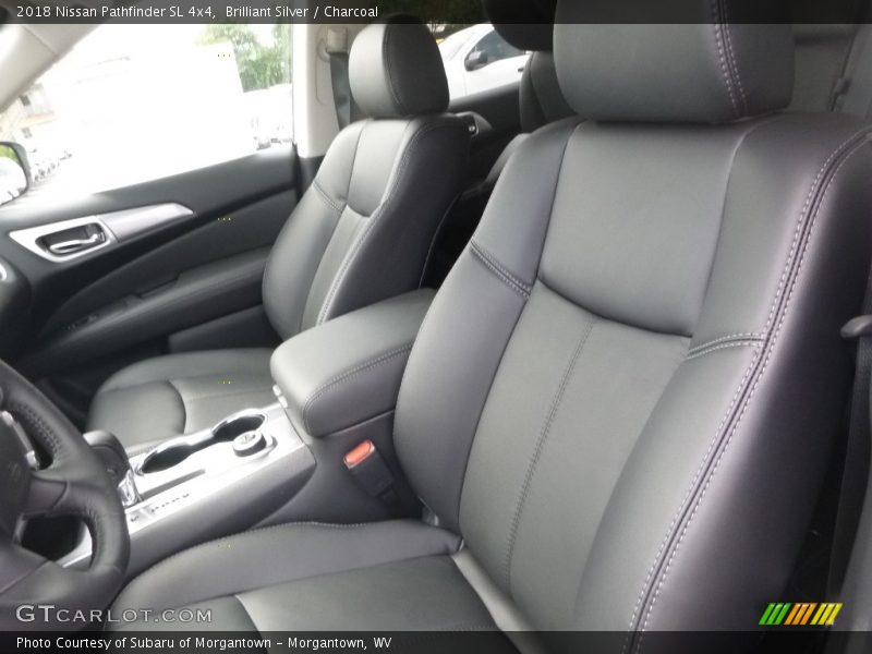 Brilliant Silver / Charcoal 2018 Nissan Pathfinder SL 4x4
