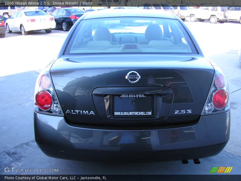 Smoke Metallic / Blond 2005 Nissan Altima 2.5 S