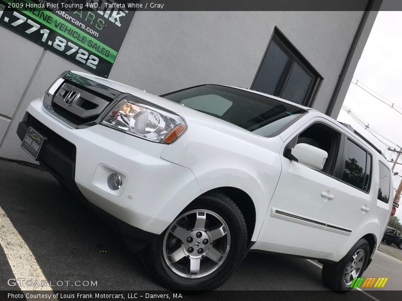 Taffeta White / Gray 2009 Honda Pilot Touring 4WD