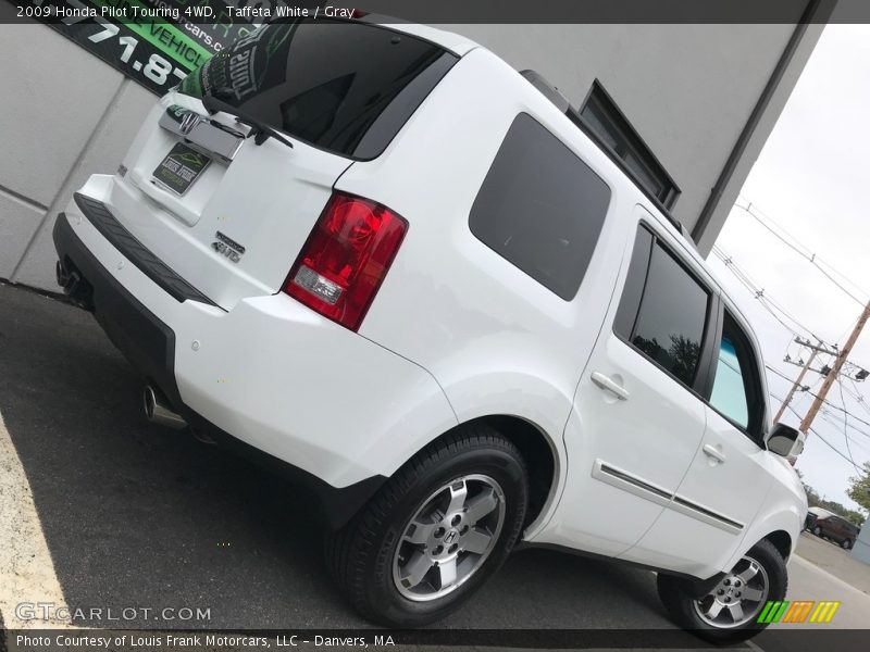 Taffeta White / Gray 2009 Honda Pilot Touring 4WD