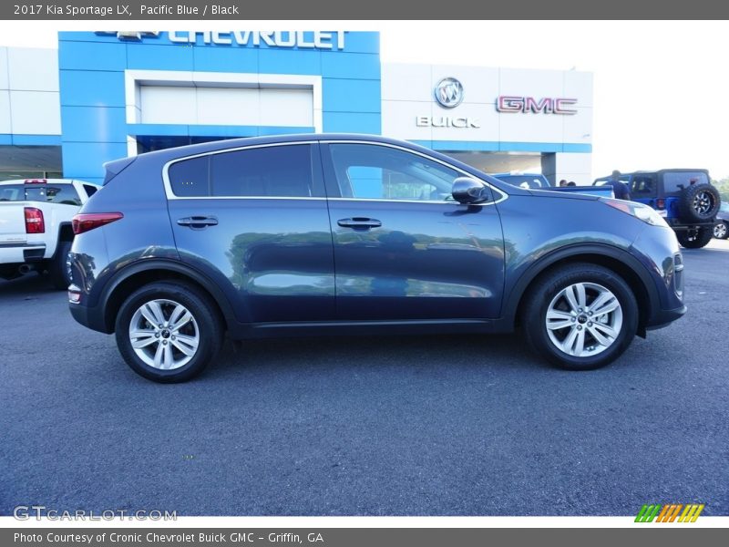 Pacific Blue / Black 2017 Kia Sportage LX