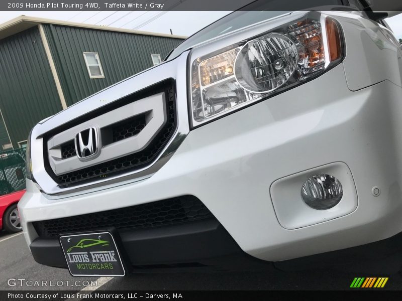Taffeta White / Gray 2009 Honda Pilot Touring 4WD