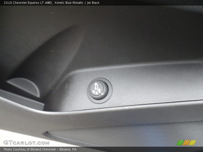 Kinetic Blue Metallic / Jet Black 2019 Chevrolet Equinox LT AWD