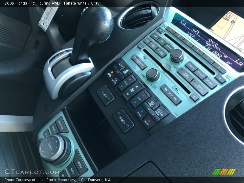 Taffeta White / Gray 2009 Honda Pilot Touring 4WD