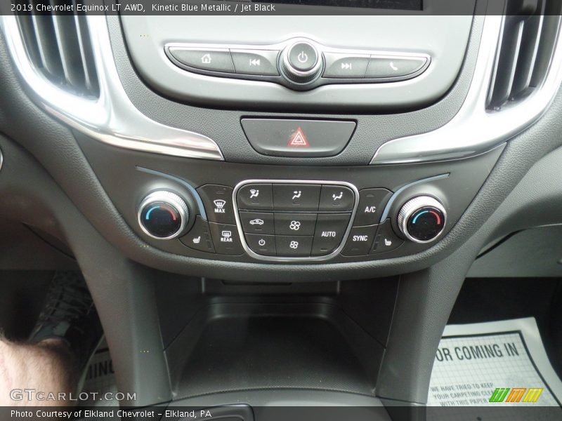 Kinetic Blue Metallic / Jet Black 2019 Chevrolet Equinox LT AWD