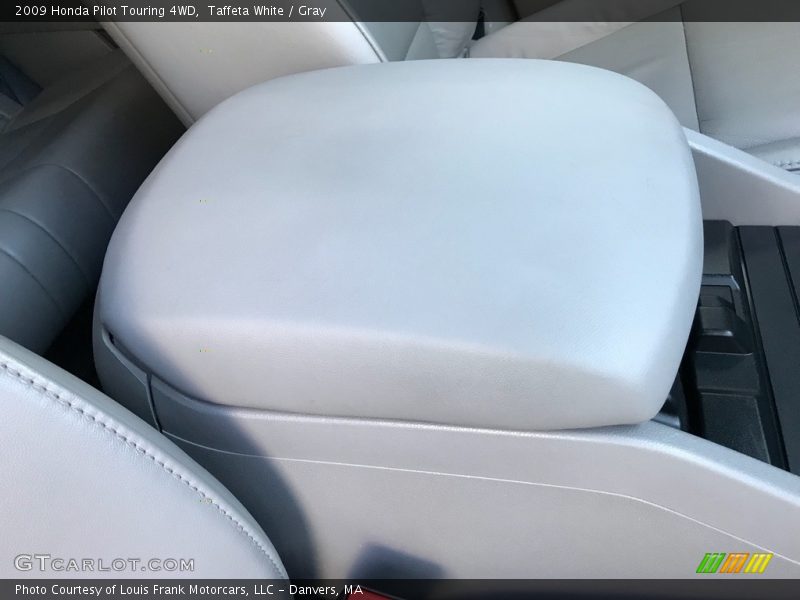 Taffeta White / Gray 2009 Honda Pilot Touring 4WD