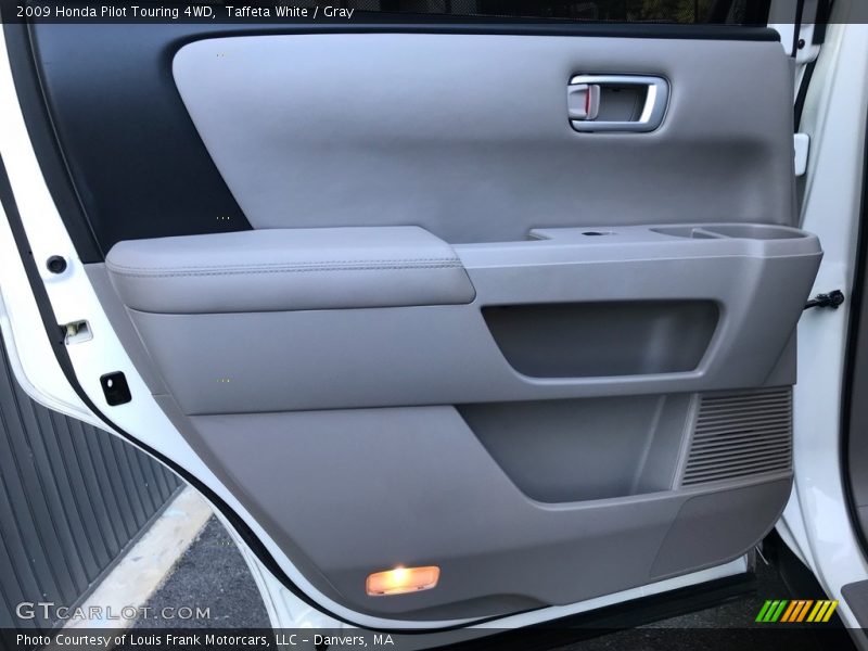 Taffeta White / Gray 2009 Honda Pilot Touring 4WD