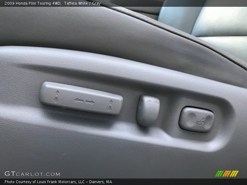 Taffeta White / Gray 2009 Honda Pilot Touring 4WD