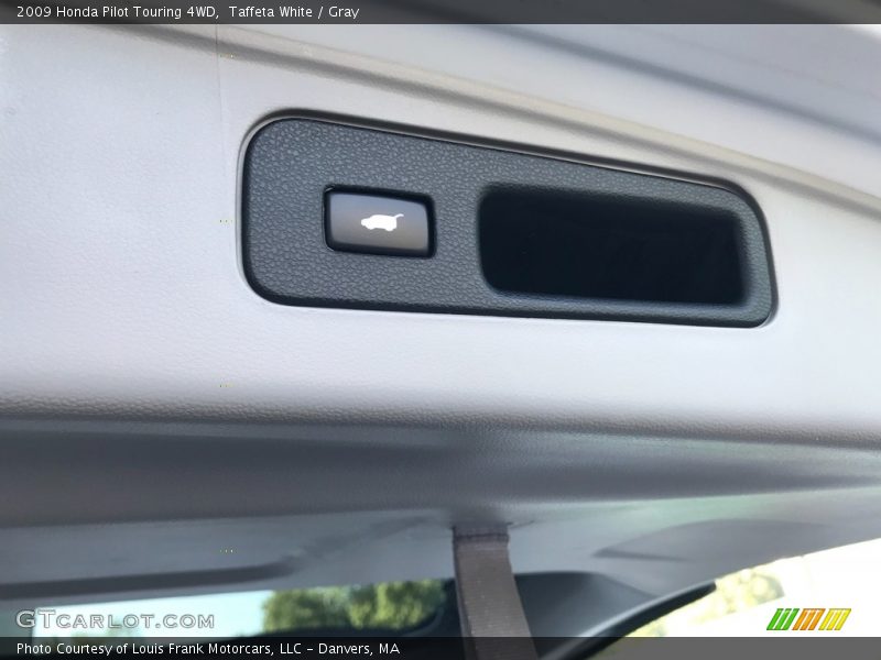 Taffeta White / Gray 2009 Honda Pilot Touring 4WD