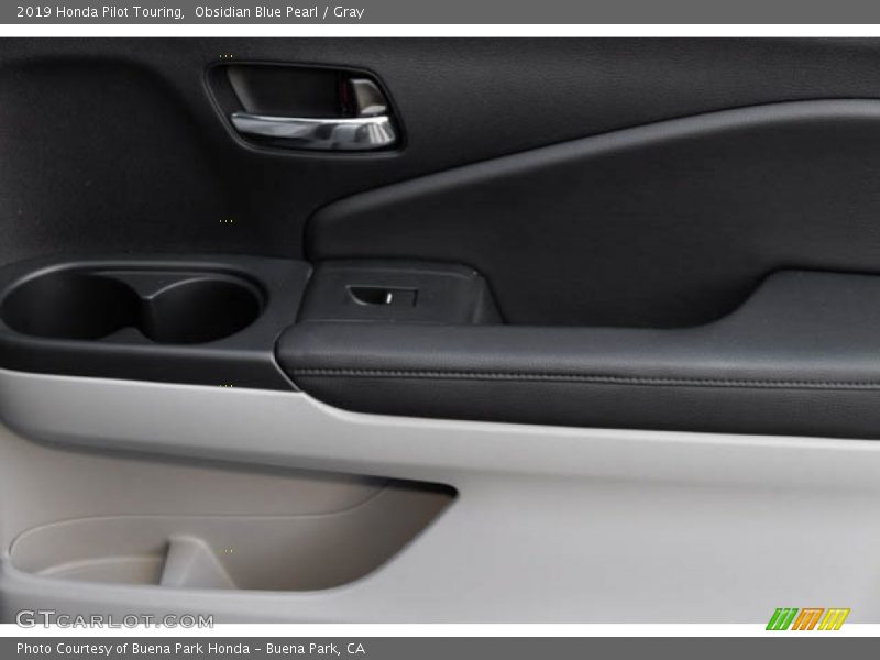 Obsidian Blue Pearl / Gray 2019 Honda Pilot Touring