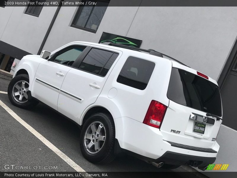 Taffeta White / Gray 2009 Honda Pilot Touring 4WD