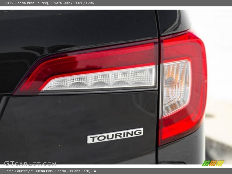 Crystal Black Pearl / Gray 2019 Honda Pilot Touring