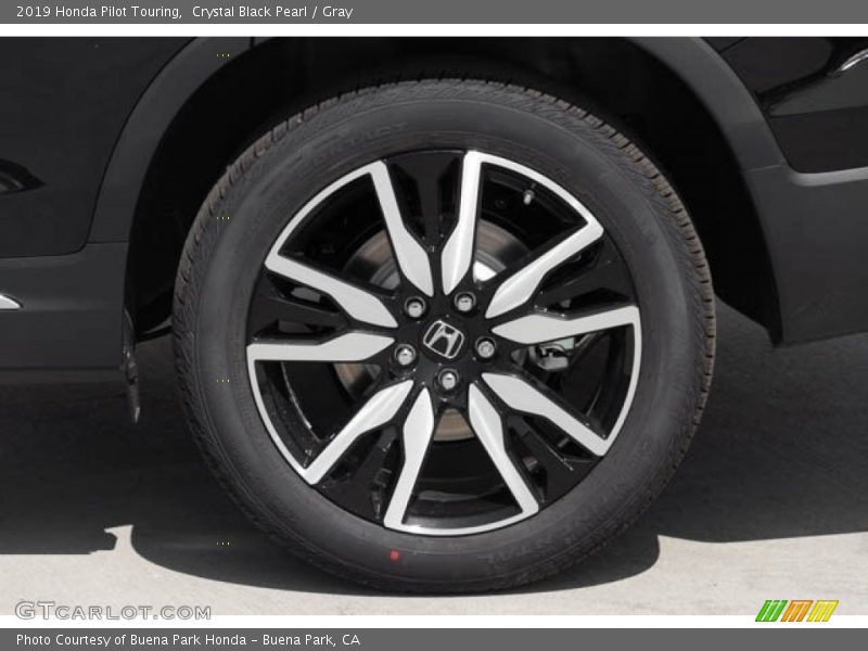 Crystal Black Pearl / Gray 2019 Honda Pilot Touring
