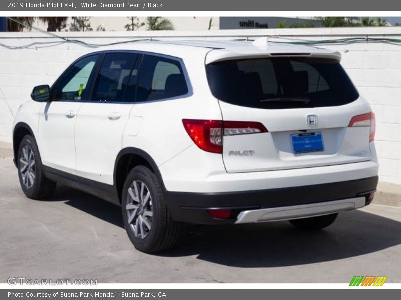 White Diamond Pearl / Black 2019 Honda Pilot EX-L