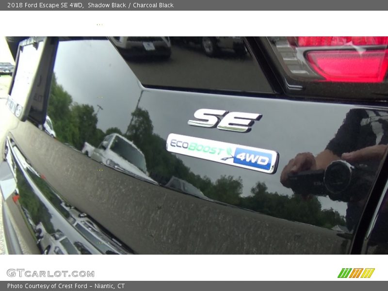 Shadow Black / Charcoal Black 2018 Ford Escape SE 4WD