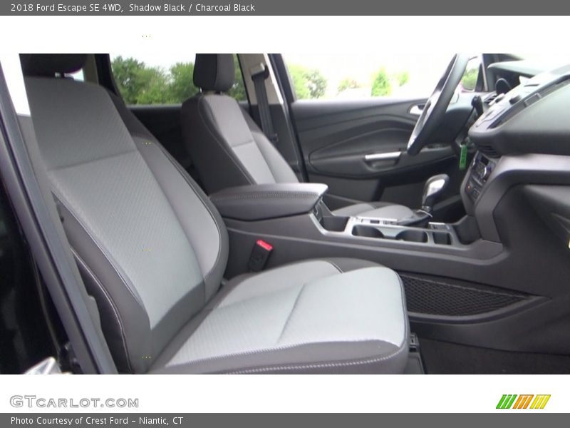 Shadow Black / Charcoal Black 2018 Ford Escape SE 4WD