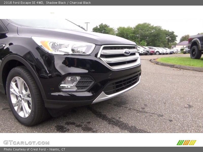 Shadow Black / Charcoal Black 2018 Ford Escape SE 4WD