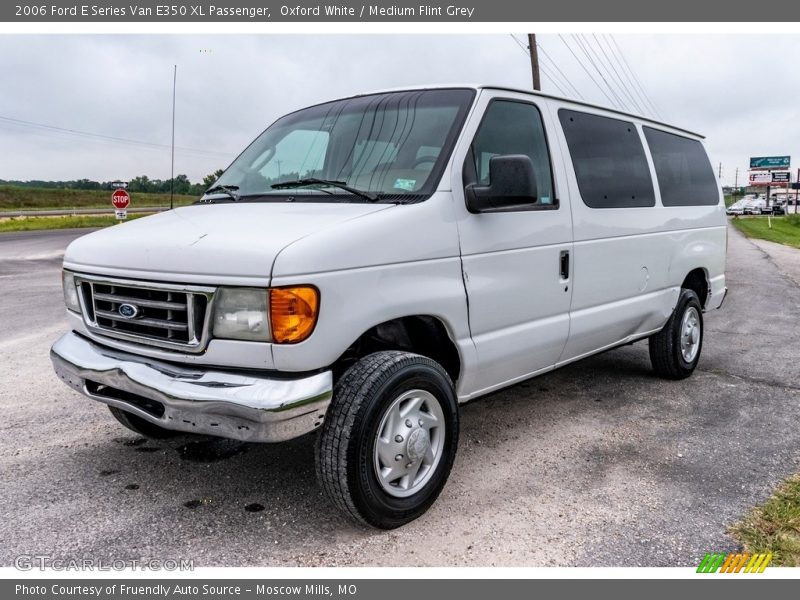 Oxford White / Medium Flint Grey 2006 Ford E Series Van E350 XL Passenger