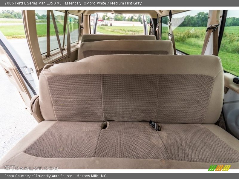 Oxford White / Medium Flint Grey 2006 Ford E Series Van E350 XL Passenger