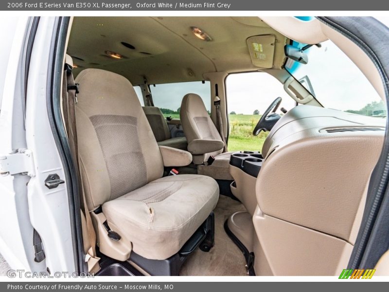 Oxford White / Medium Flint Grey 2006 Ford E Series Van E350 XL Passenger