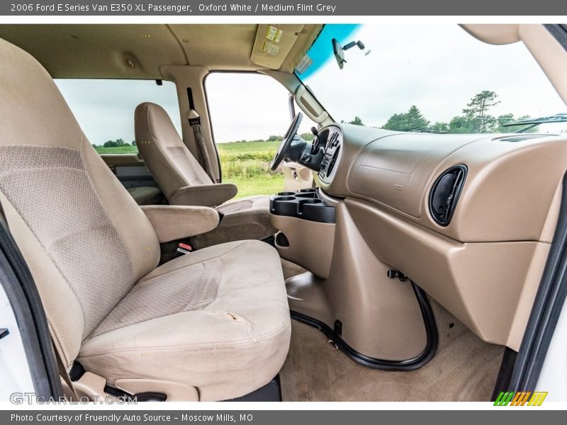 Oxford White / Medium Flint Grey 2006 Ford E Series Van E350 XL Passenger