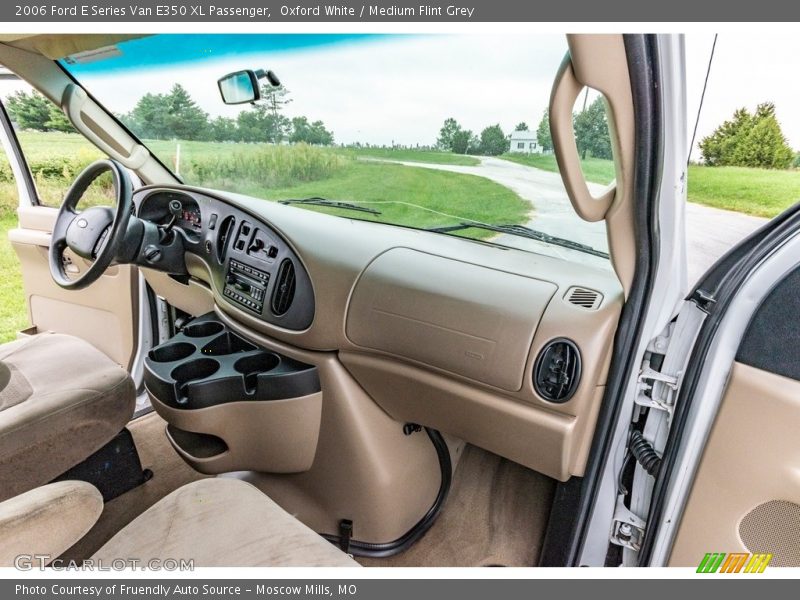 Oxford White / Medium Flint Grey 2006 Ford E Series Van E350 XL Passenger