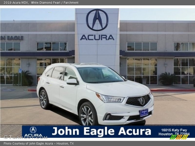 White Diamond Pearl / Parchment 2019 Acura MDX