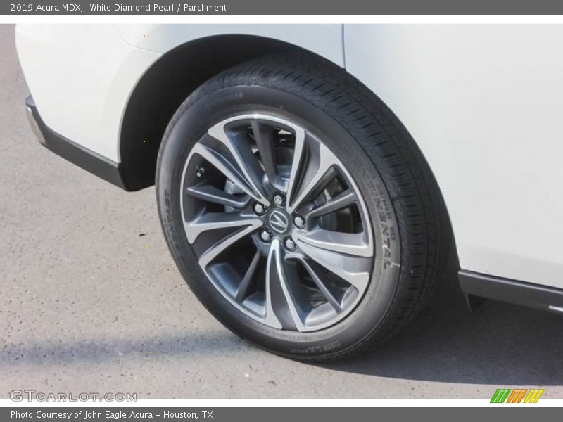 White Diamond Pearl / Parchment 2019 Acura MDX