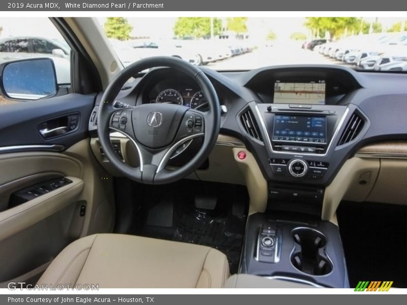 White Diamond Pearl / Parchment 2019 Acura MDX