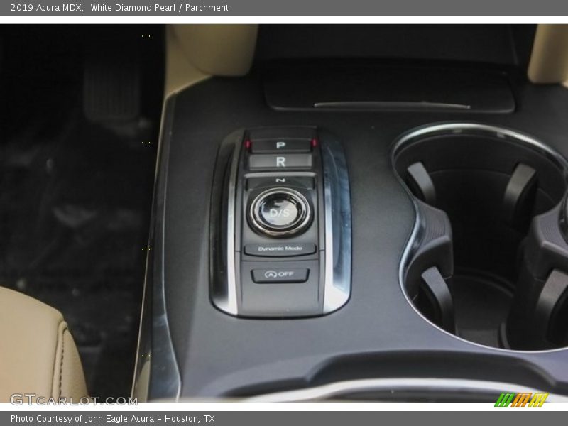 White Diamond Pearl / Parchment 2019 Acura MDX