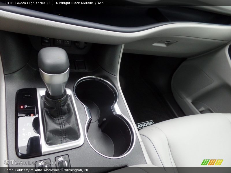 Midnight Black Metallic / Ash 2018 Toyota Highlander XLE