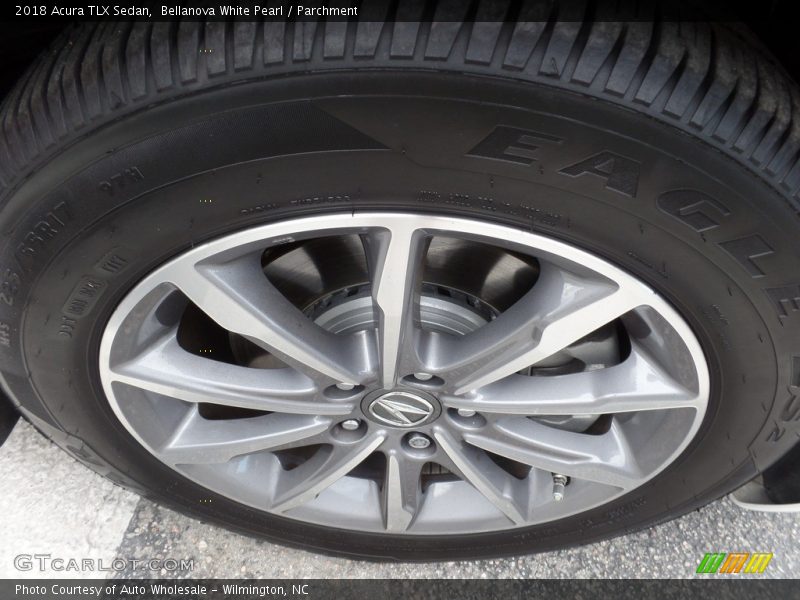 Bellanova White Pearl / Parchment 2018 Acura TLX Sedan