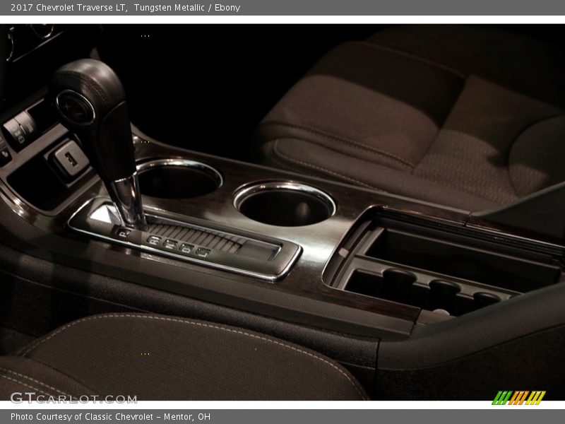 Tungsten Metallic / Ebony 2017 Chevrolet Traverse LT