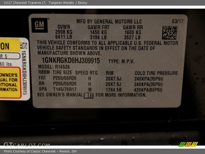Tungsten Metallic / Ebony 2017 Chevrolet Traverse LT