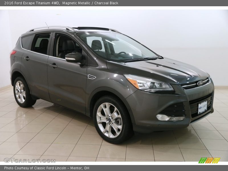 Magnetic Metallic / Charcoal Black 2016 Ford Escape Titanium 4WD