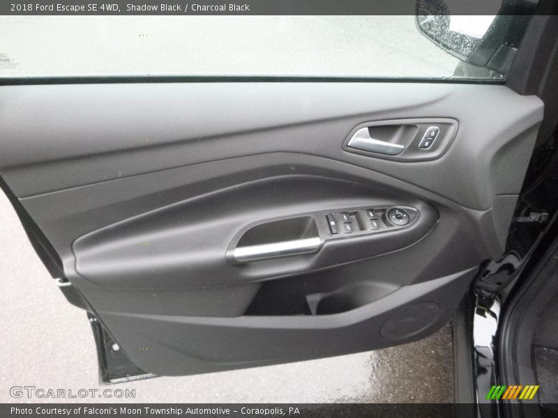 Shadow Black / Charcoal Black 2018 Ford Escape SE 4WD