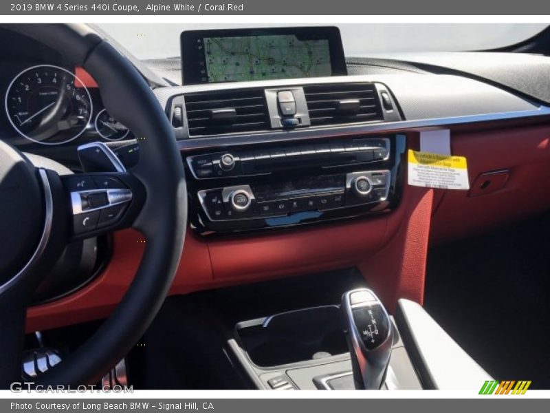 Alpine White / Coral Red 2019 BMW 4 Series 440i Coupe