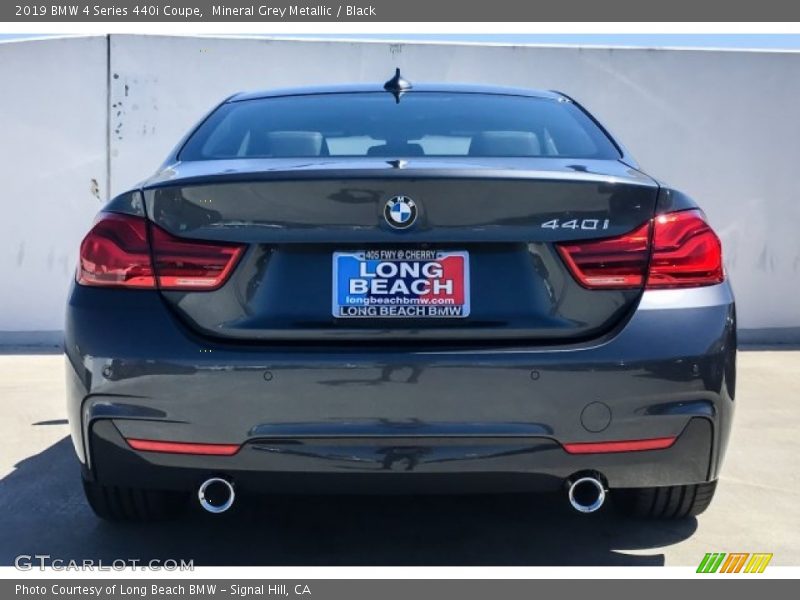 Mineral Grey Metallic / Black 2019 BMW 4 Series 440i Coupe
