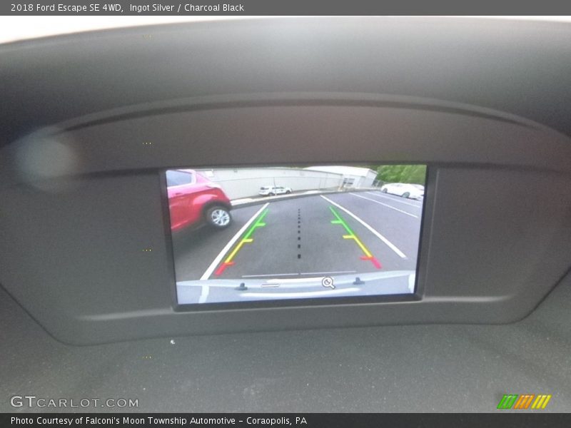 Ingot Silver / Charcoal Black 2018 Ford Escape SE 4WD