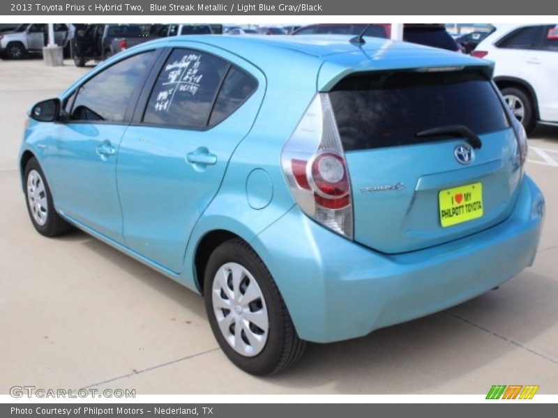 Blue Streak Metallic / Light Blue Gray/Black 2013 Toyota Prius c Hybrid Two