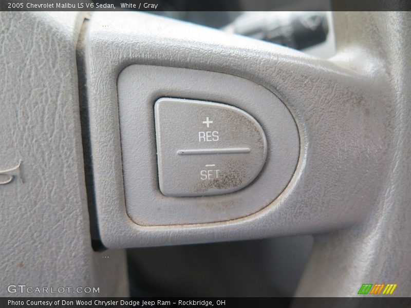White / Gray 2005 Chevrolet Malibu LS V6 Sedan